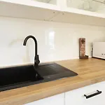 Daire Captains Quarters 6 - Traumhafte Ferien By Interhome *